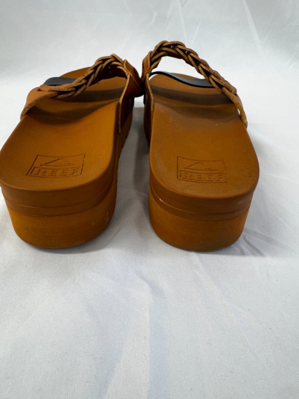 NWOT Reef Cushion Vista Hi Twist Black Brown Two-Strap Platform Sandals Sz 8 - Picture 10 of 13